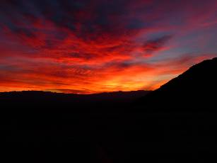 wDV-2014 hike-day5-19  sunset.jpg (91750 bytes)